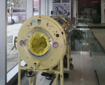 Iron lung - head end