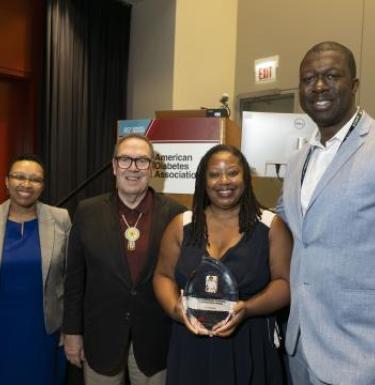 Dr. Tiffany Gary-Webb receives equity trailblazer award from the American Diabetes Association